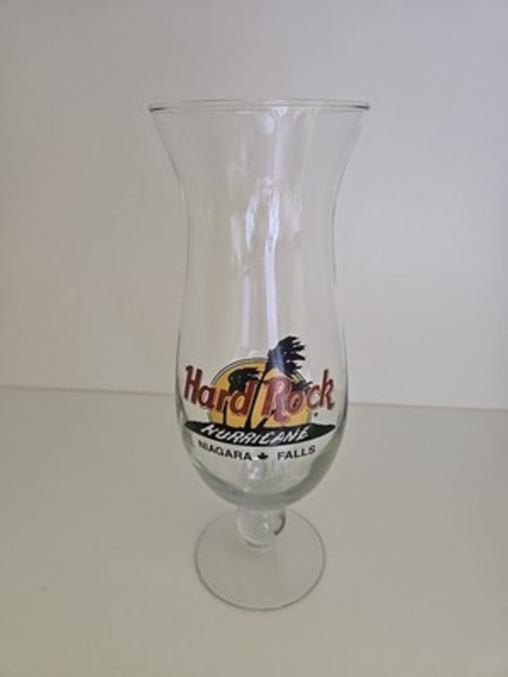 Hard Rock Niagra Falls Hurricane Glass Collectible